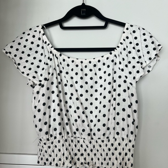 Cute polka dot boho top - medium - Picture 2 of 3